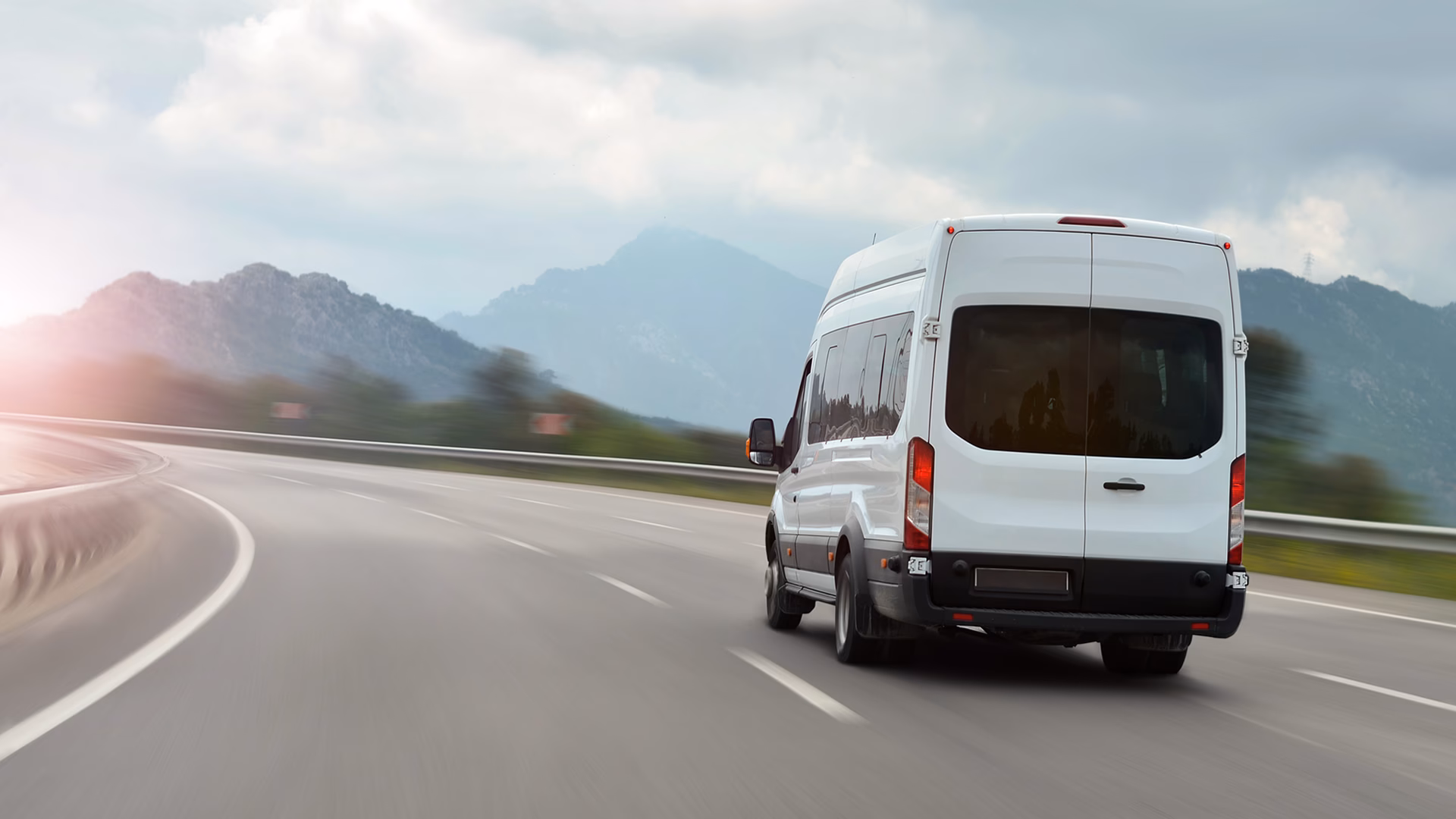 Who provide minibus taxi services for the north east?