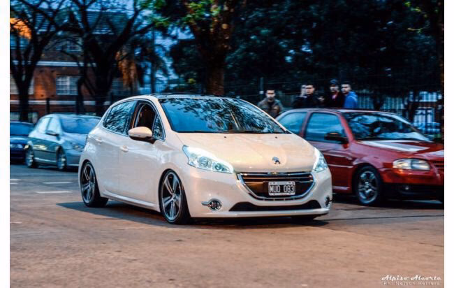 How much is road tax on a Peugeot 208?