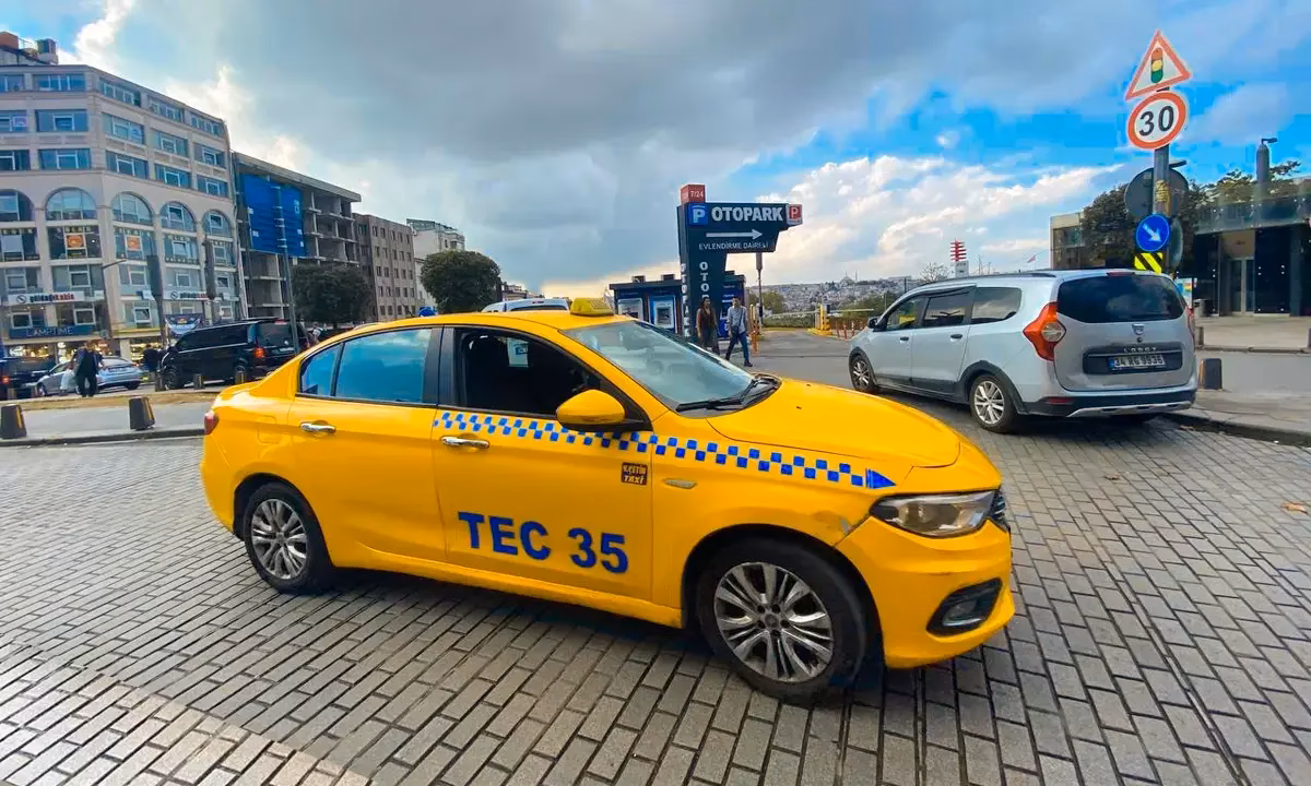 Why choose 35 taxis?