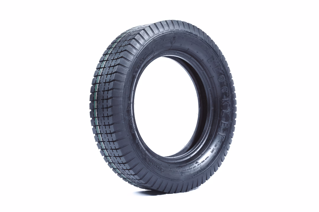 Are crossply tyres Radial?