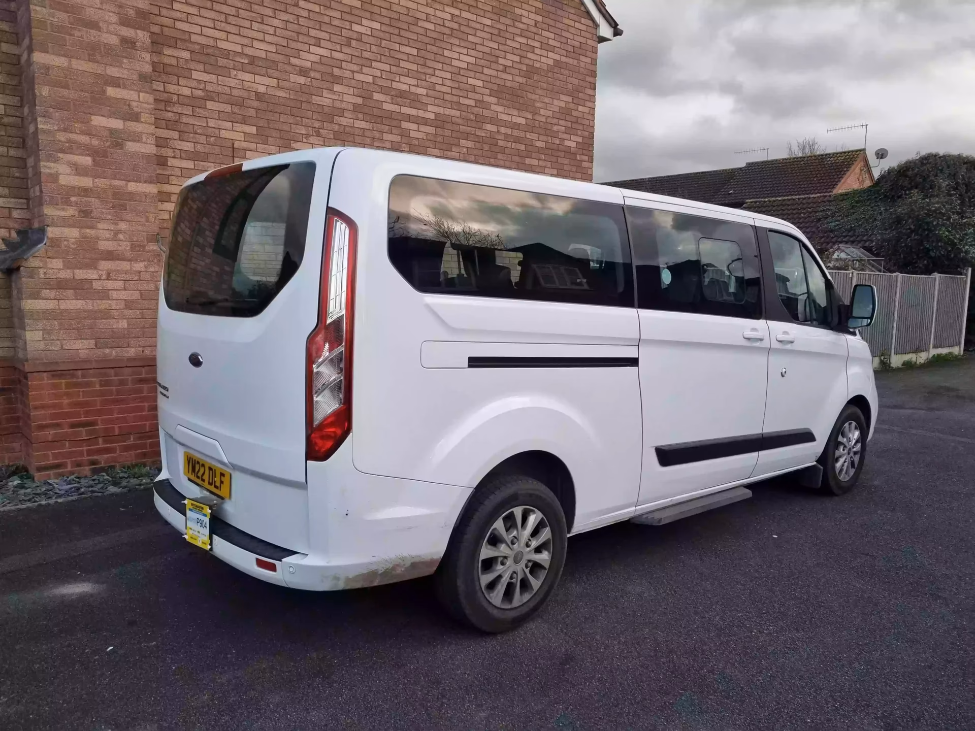 Who are KLA taxis in Evesham?