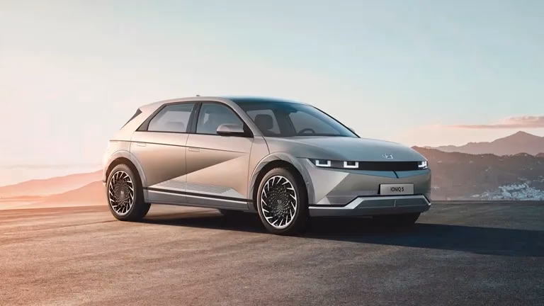 What happened at A4U taxi?