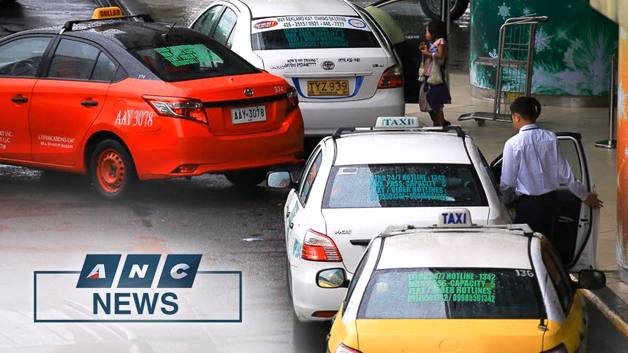 How to stop a taxi in Philippines?