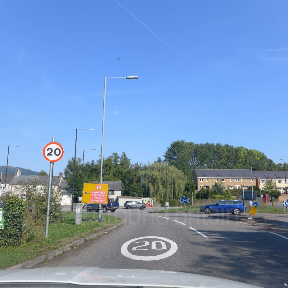 Where is Abergavenny Castle?