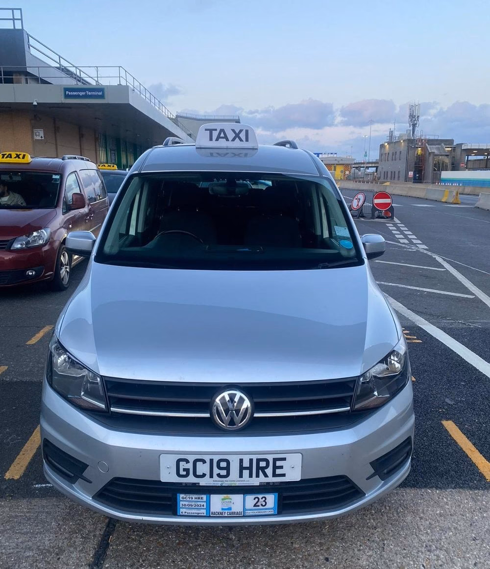 How to book airport taxi in Ahmedabad?