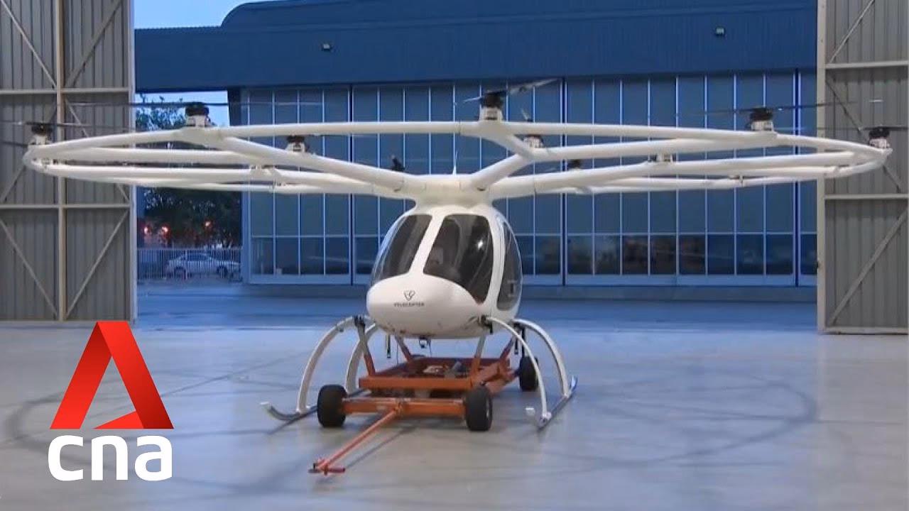 How much is a taxi from the airport to Singapore?