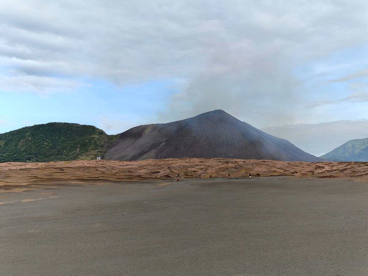 Is Mount Yasur worth a day trip?