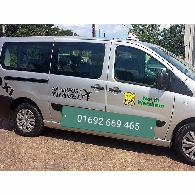 What taxi services are available to and from North Walsham?