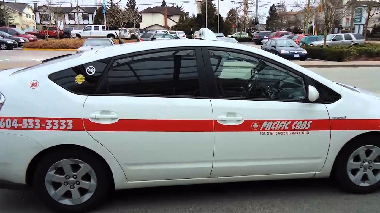 What kind of car service does Langley Airport offer?