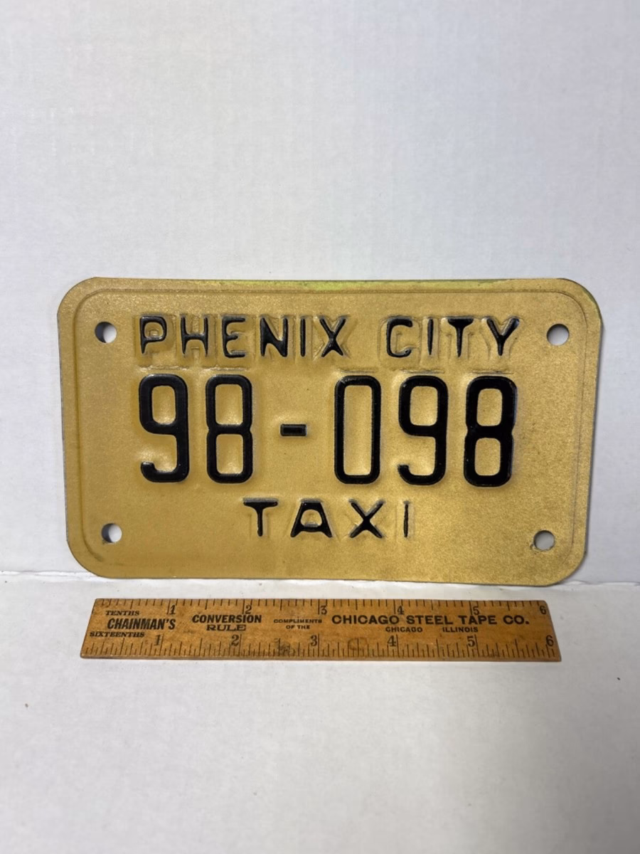 What are the requirements for charter bus service in Alabama?