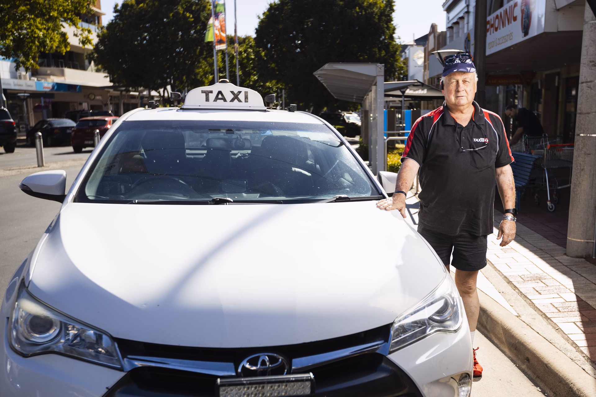 Do you offer courier services around Albury Wodonga?