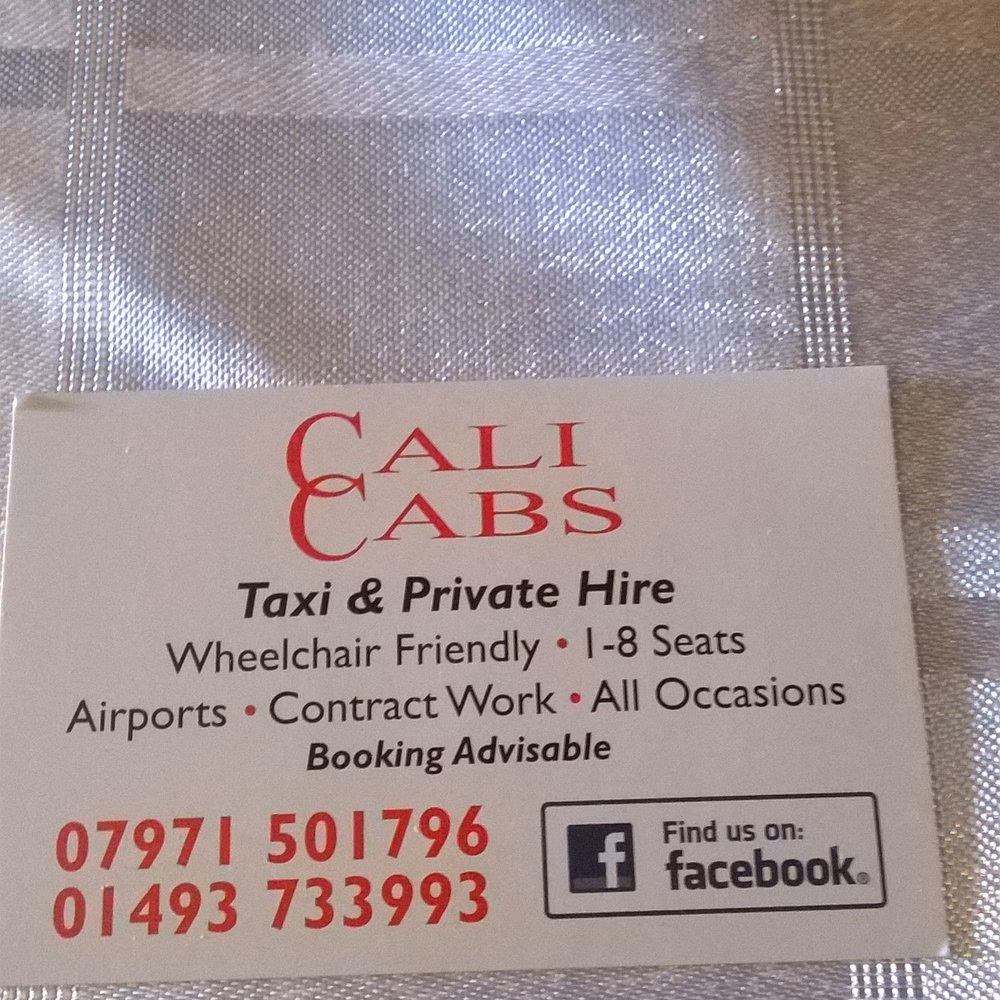 Does Hoddesdon have a taxi / pre-booked car / mini cab office?