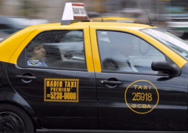 ¿Qué ofrece taxi Premium?