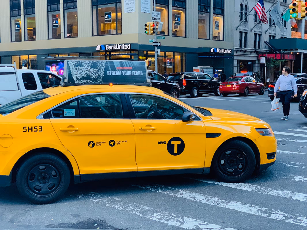 What services does AMC carriage masters & funeral services offer?