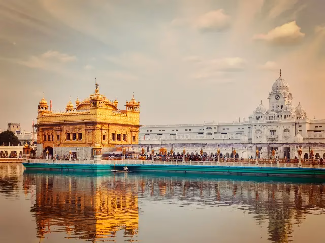 How much is a taxi from Amritsar to Chandigarh?