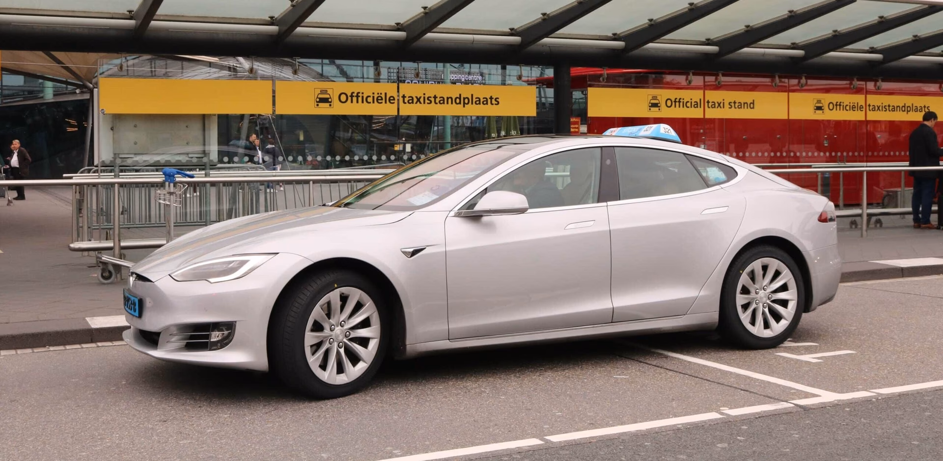 How do I find a lost item on iLost Nederland?