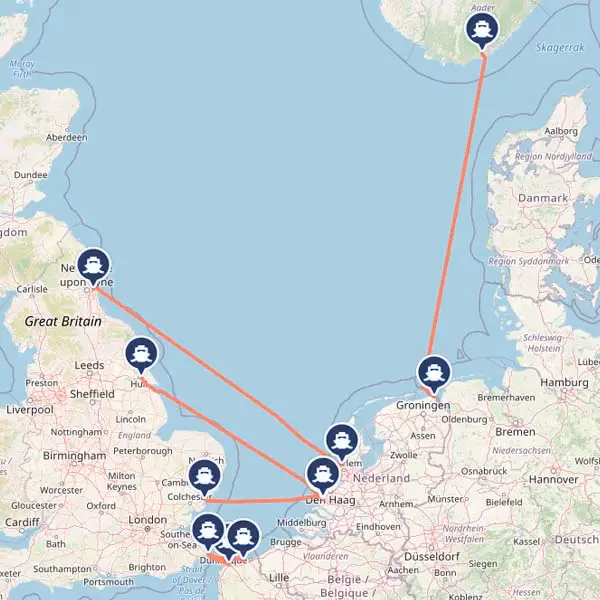 How to sail through Amsterdam with a water taxi?