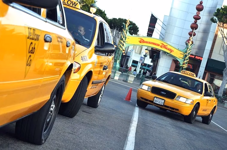 What are people saying about taxis in Anaheim CA?