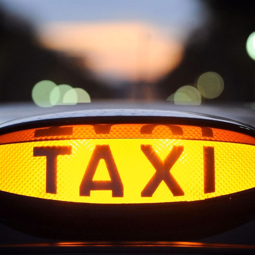 Does Arran Motors accept cash & bank transfers?