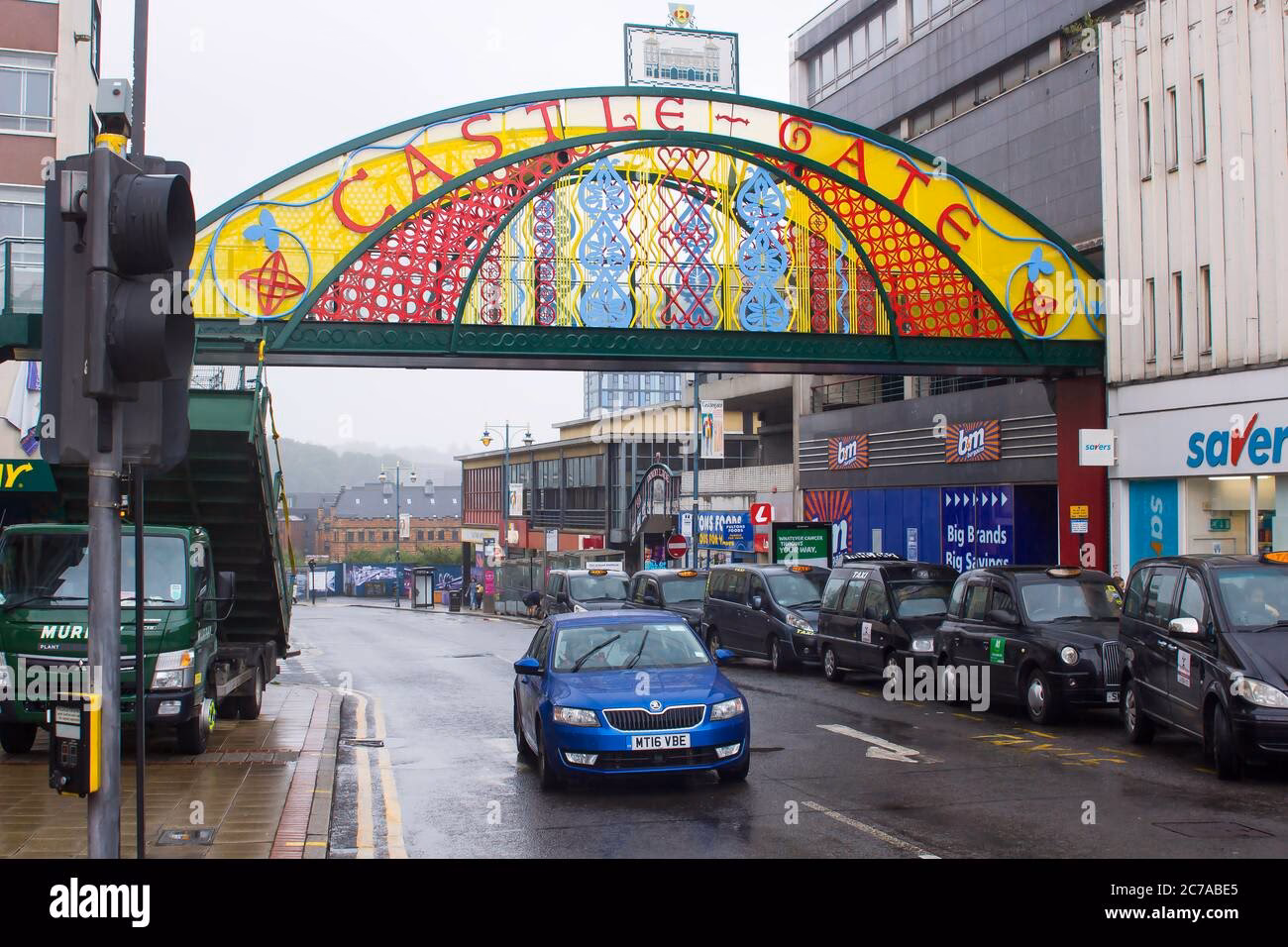 How do taxi ranks work in London?