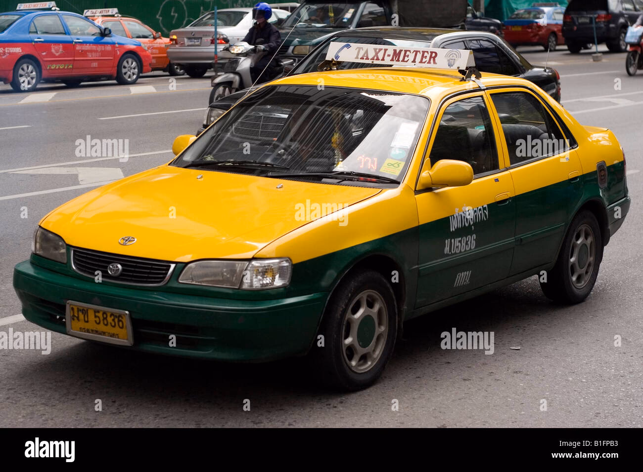 What are the best Bangkok taxi tips?