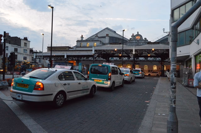 Are taxis available in Brighton & Hove?