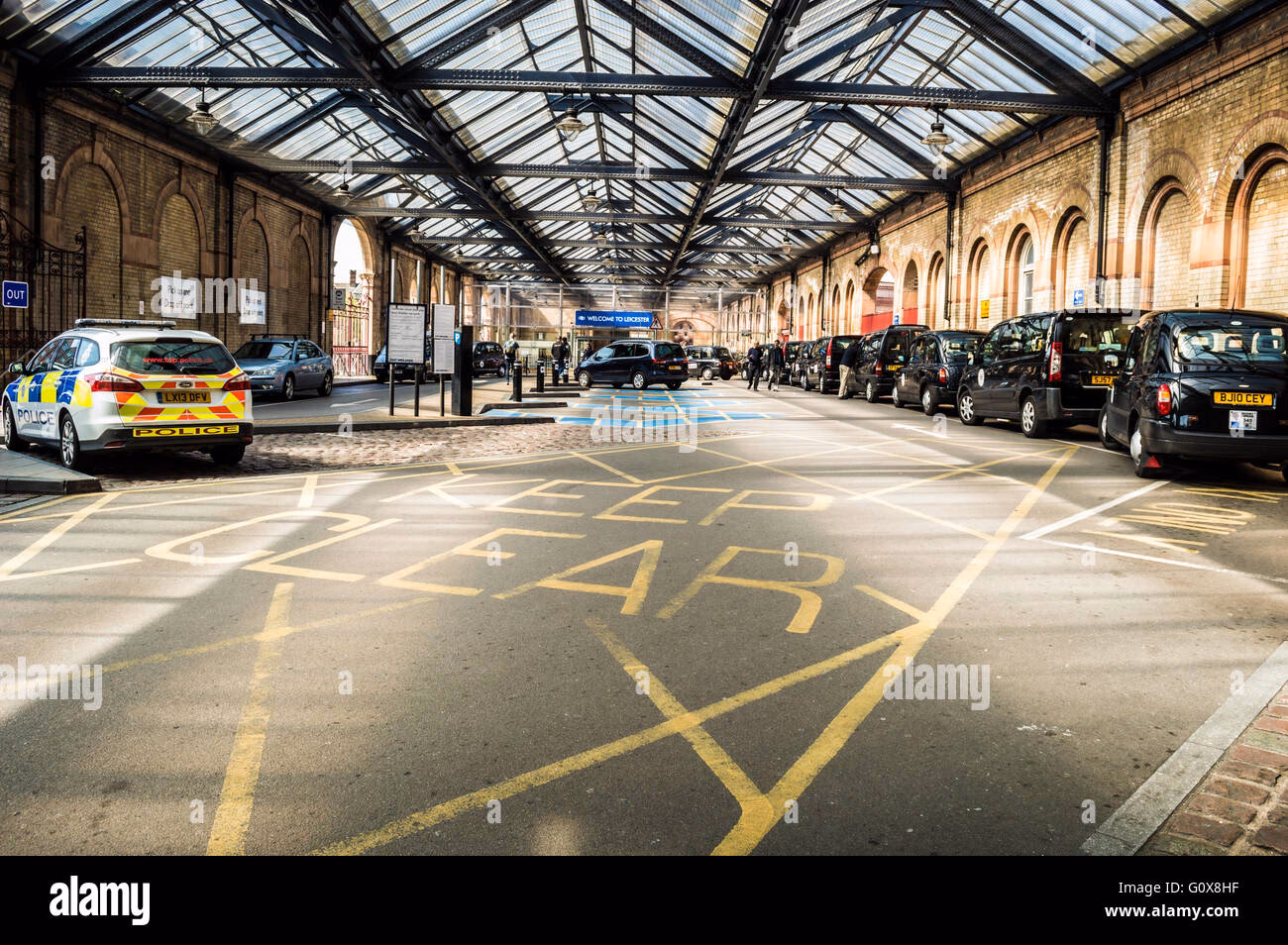 How much does a taxi cost in Leicester?