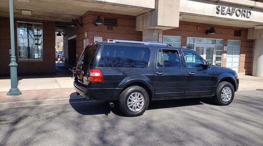 Where can I find a taxi rank in Seaford (Sussex)?