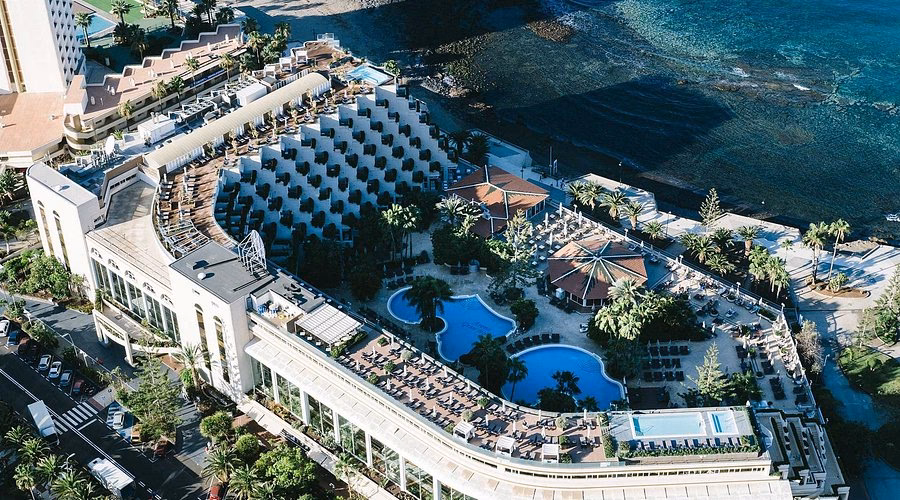 Is spring Arona Gran a good hotel?