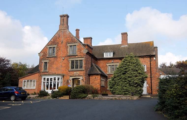 Where is Swadlincote?