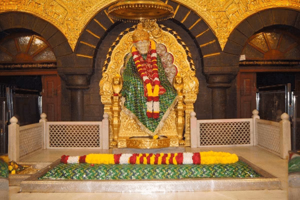 How to book a cab from Shirdi to Aurangabad?