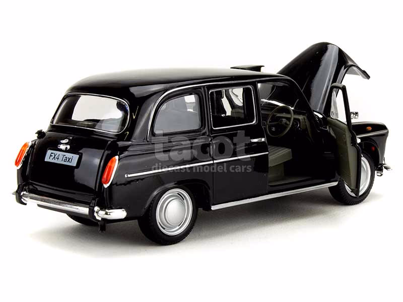 How many Austin Mini cars are there?