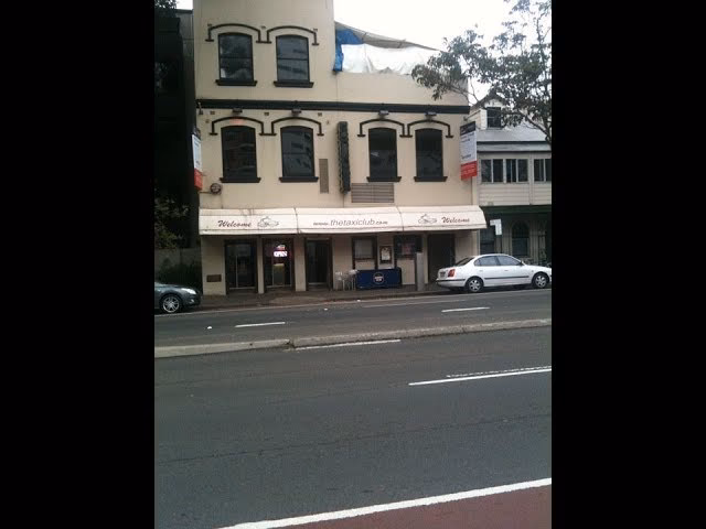 How many taxi drivers are there in Australia?