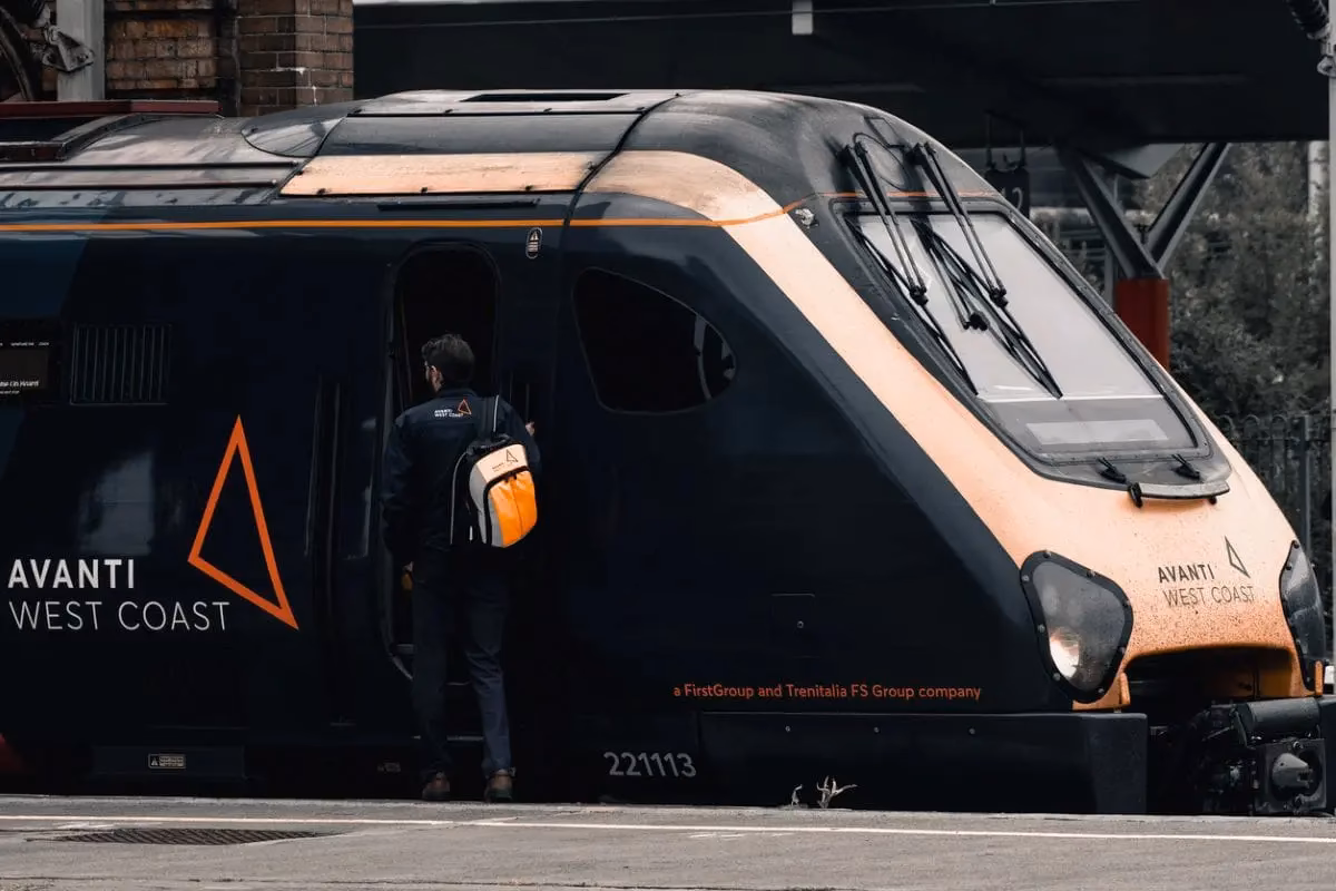 What should I do if I have a delay with Avanti?