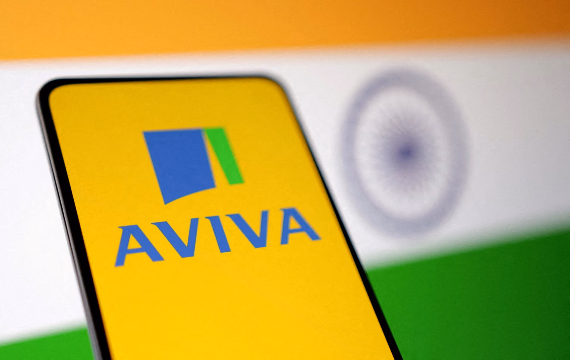 Does Aviva offer business insurance?