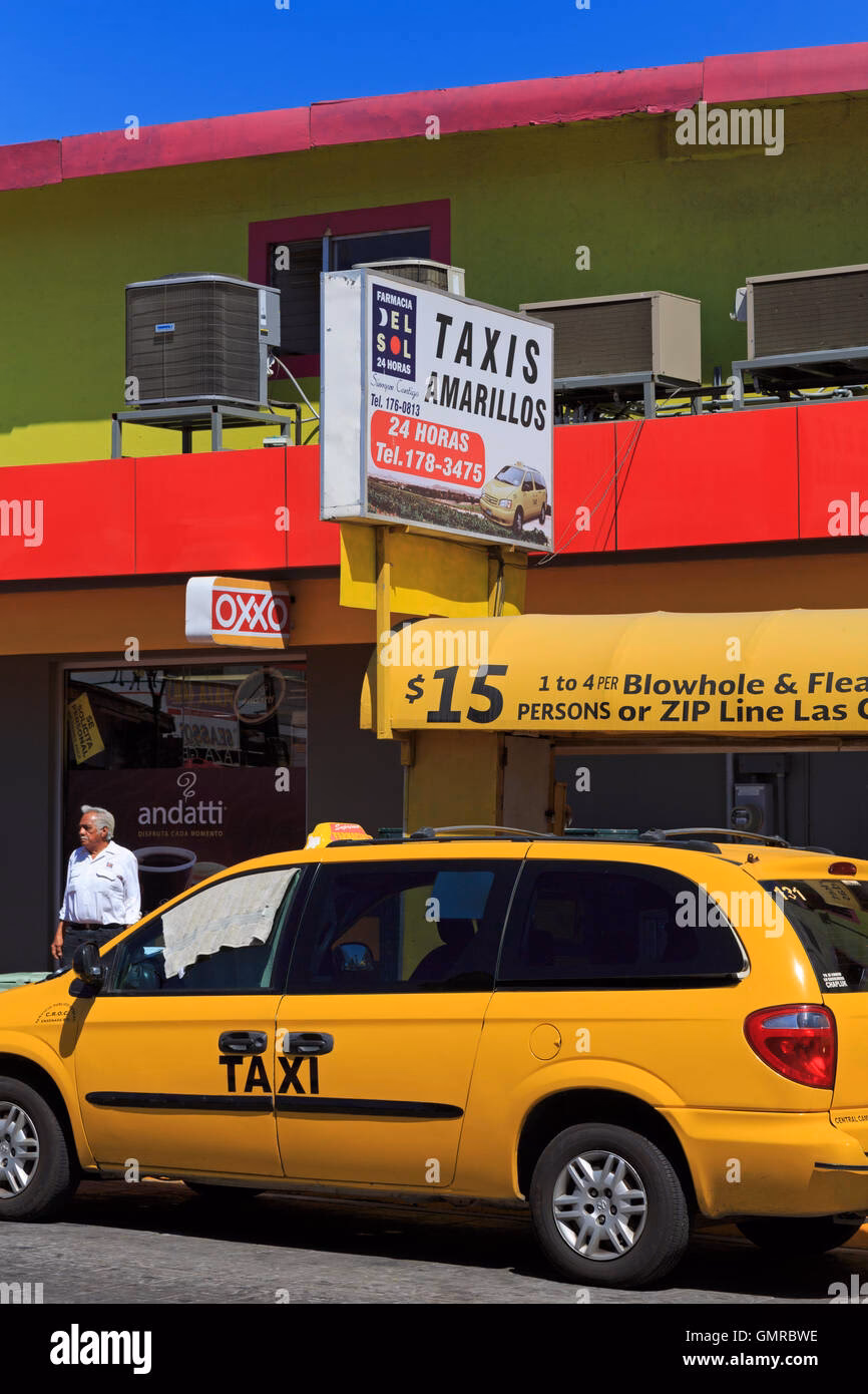¿Cuánto cobra un taxista por bajada?