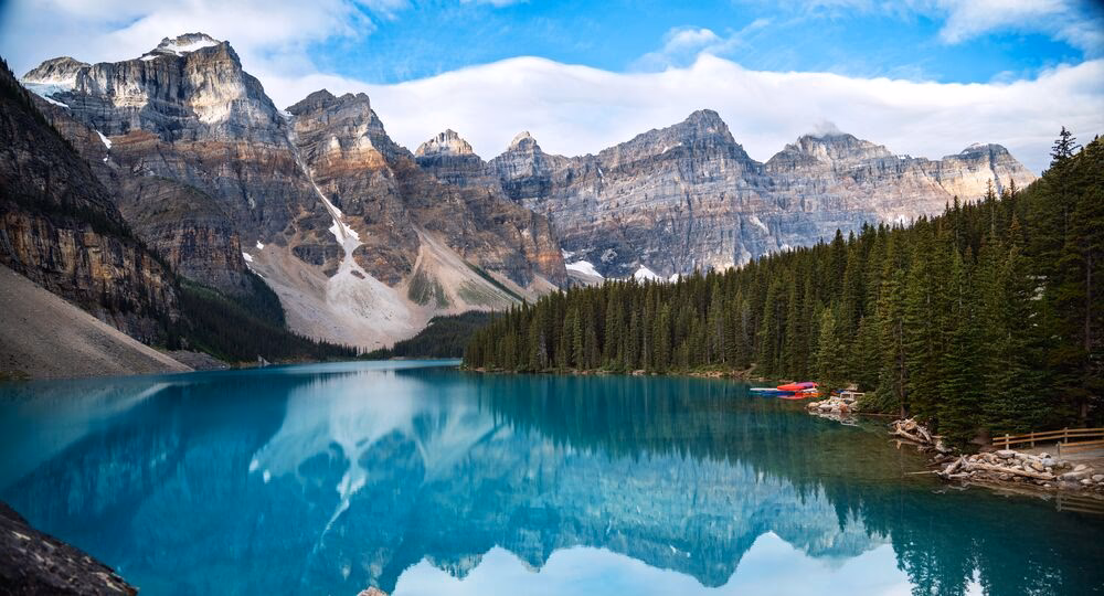 How much does it cost to travel from Banff to Lake Louise?