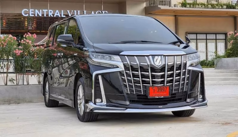 Does book Taxi Bangkok provide private airport transfers?