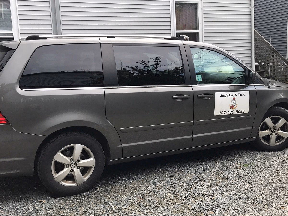 Where can I get a shuttle from Bangor to Bar Harbor?