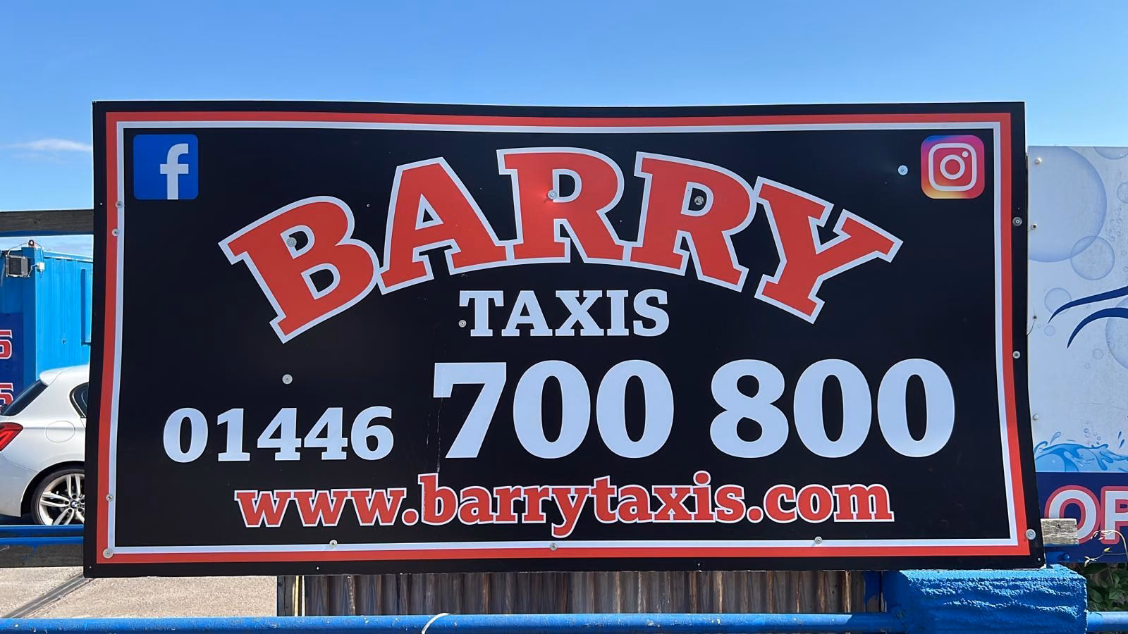 Is there a train station in Barry?