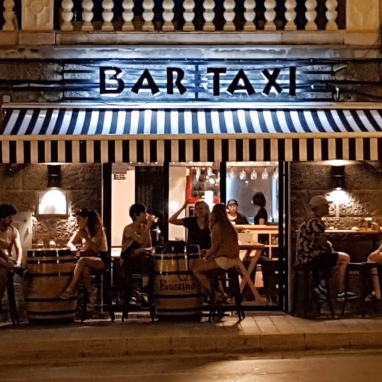 Who are Potters Bar taxis?