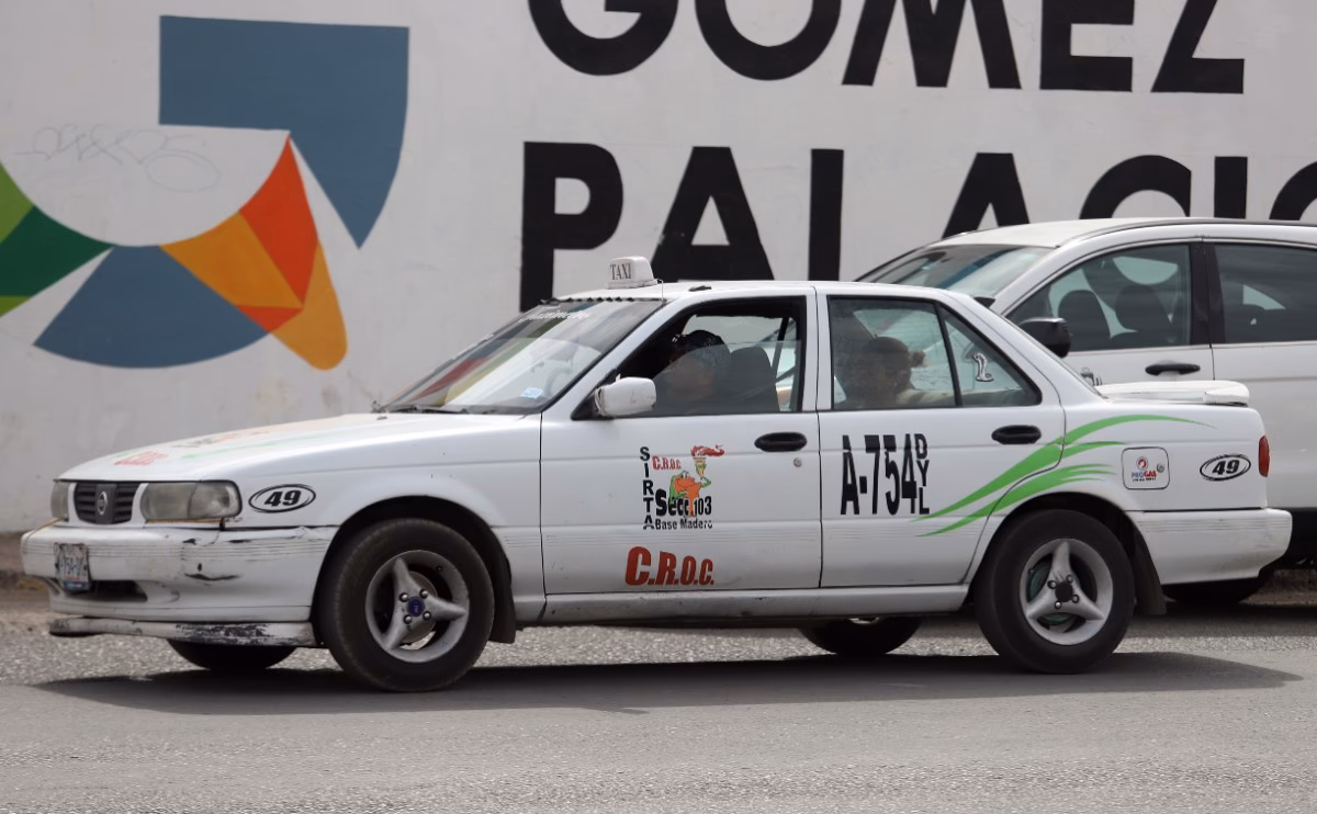 ¿Qué buses salen y llegan a la terminal de camiones de Durango?