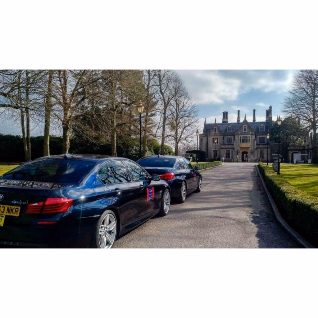 What companies run services between Basingstoke & fleet?