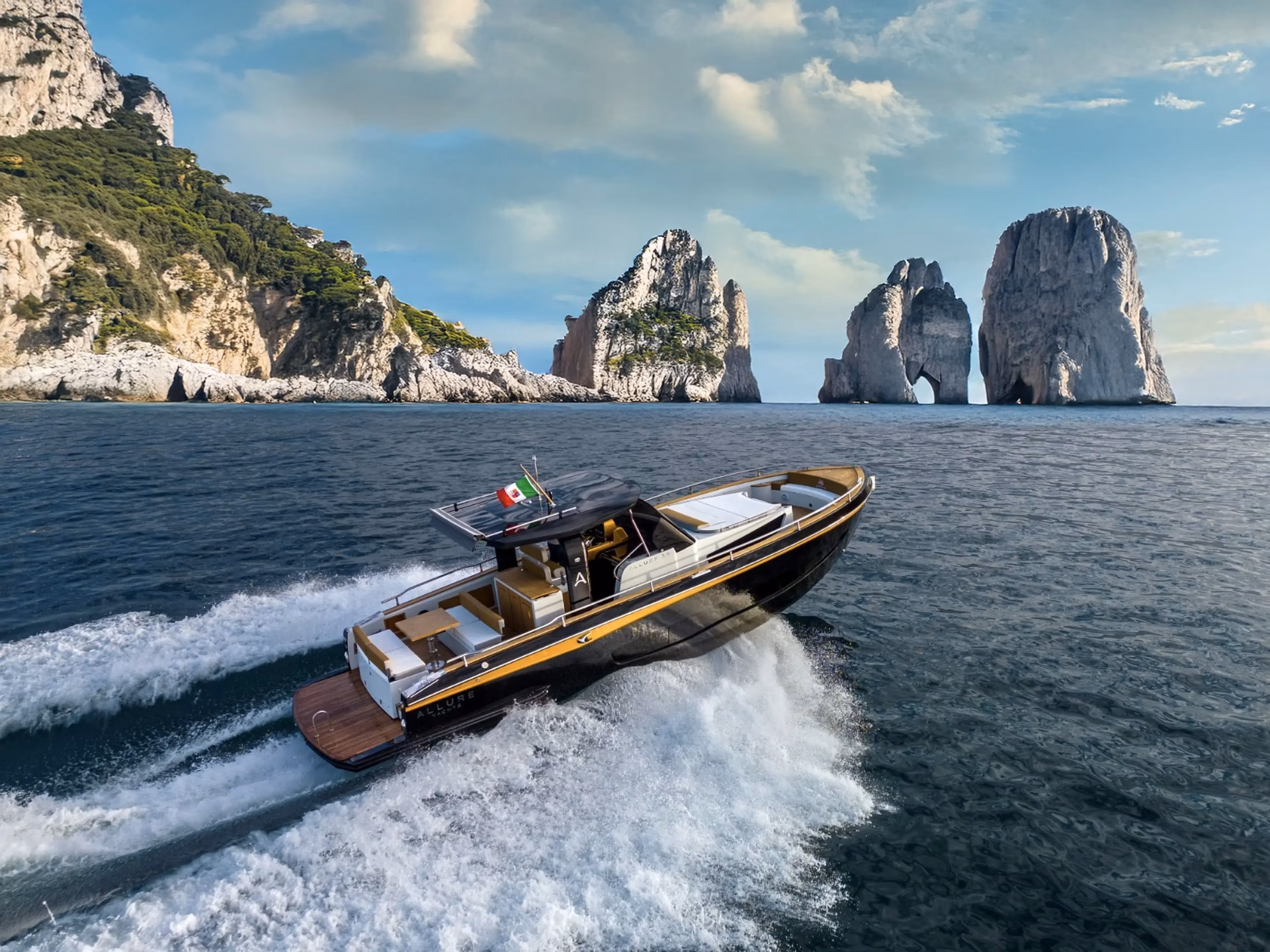 Does holidaytaxis offer airport transfers to Capri (incl ferry)?