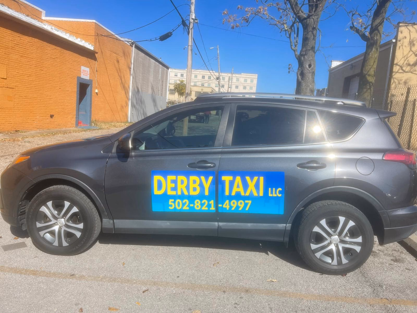 What is the best minibus hire in Derby?