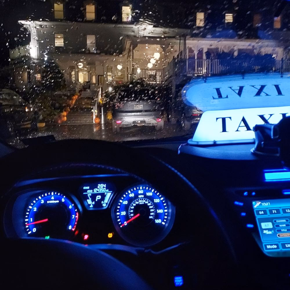 Does Belgrade offer online tax payments?