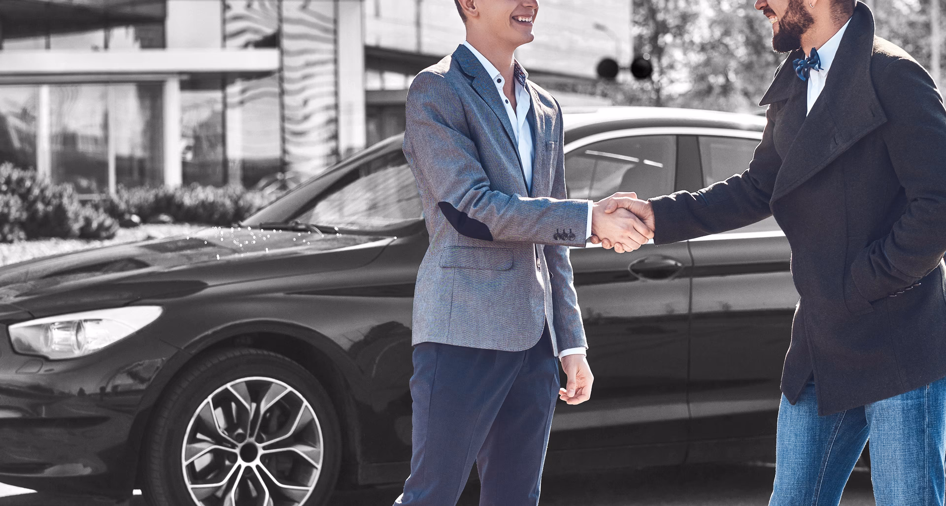 What is the transfer service for Bergamo Airport?