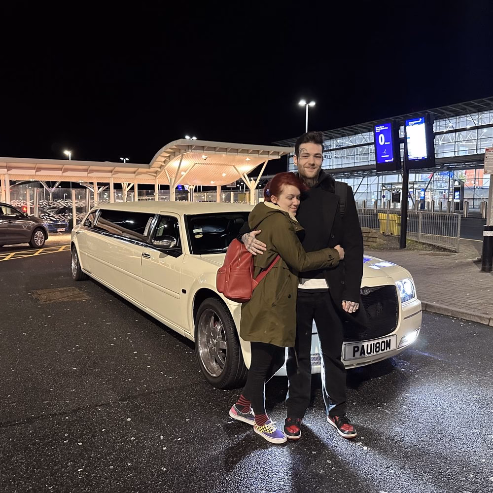 Where can I find the best taxi cabs & private hire cars?