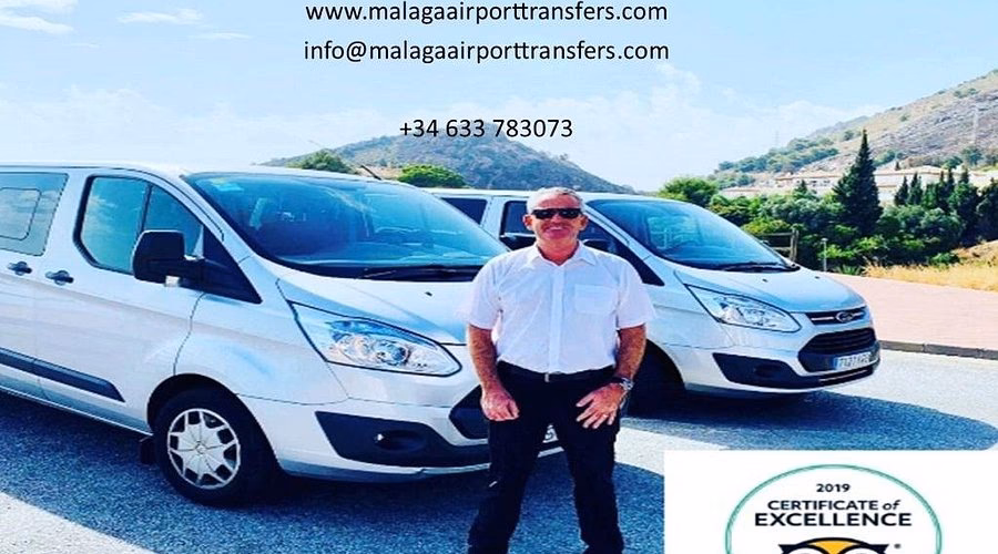 How to book a private taxi in Malaga?