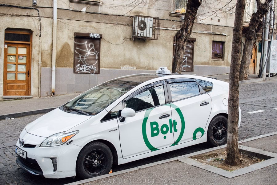 Are there taxi apps in Tbilisi Georgia?